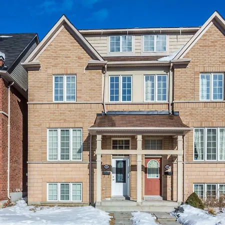 Affordable Guest Home At York U